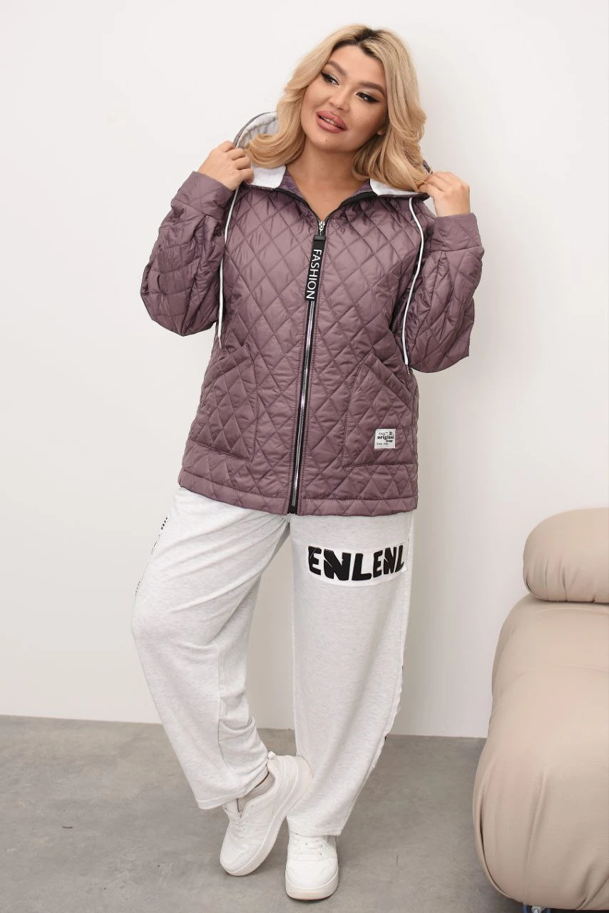 Стильная осенняя куртка