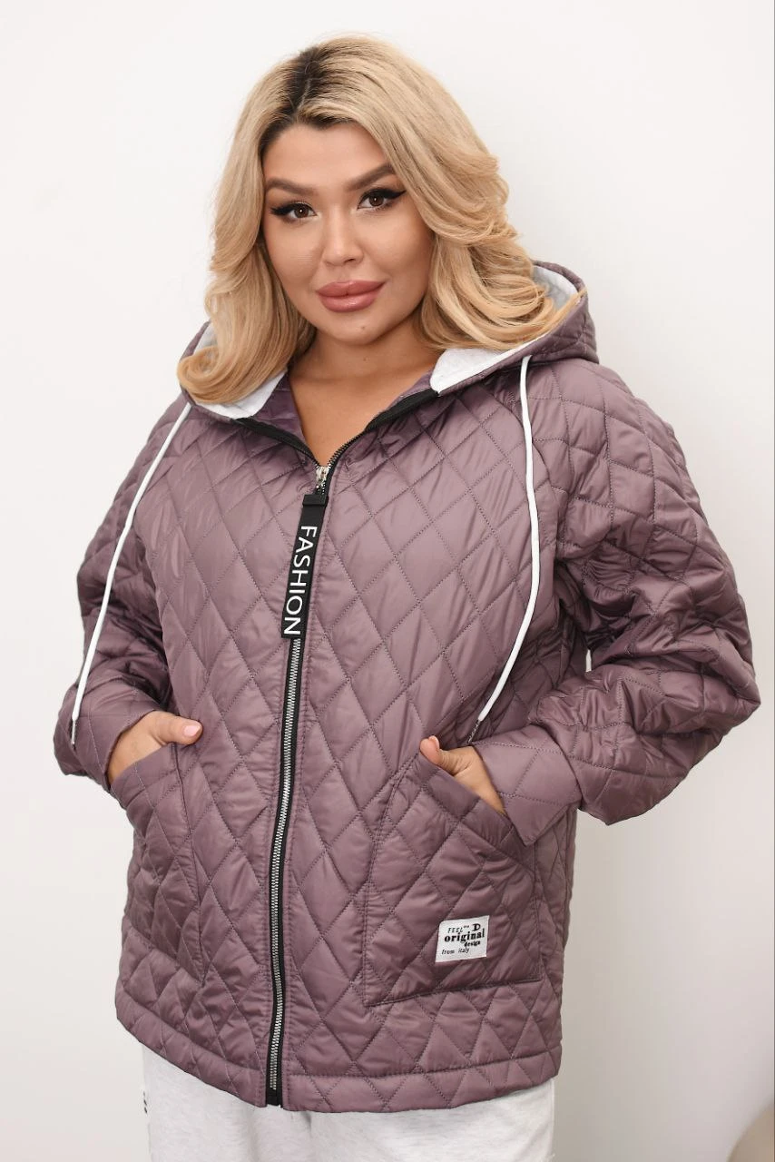 Стильная осенняя куртка