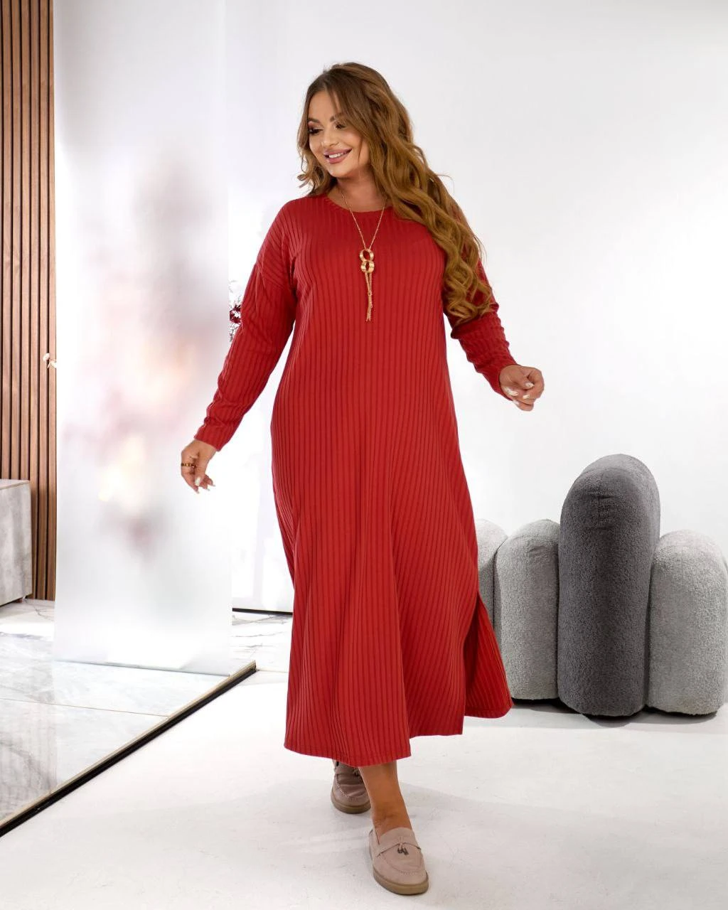 Стильное платье