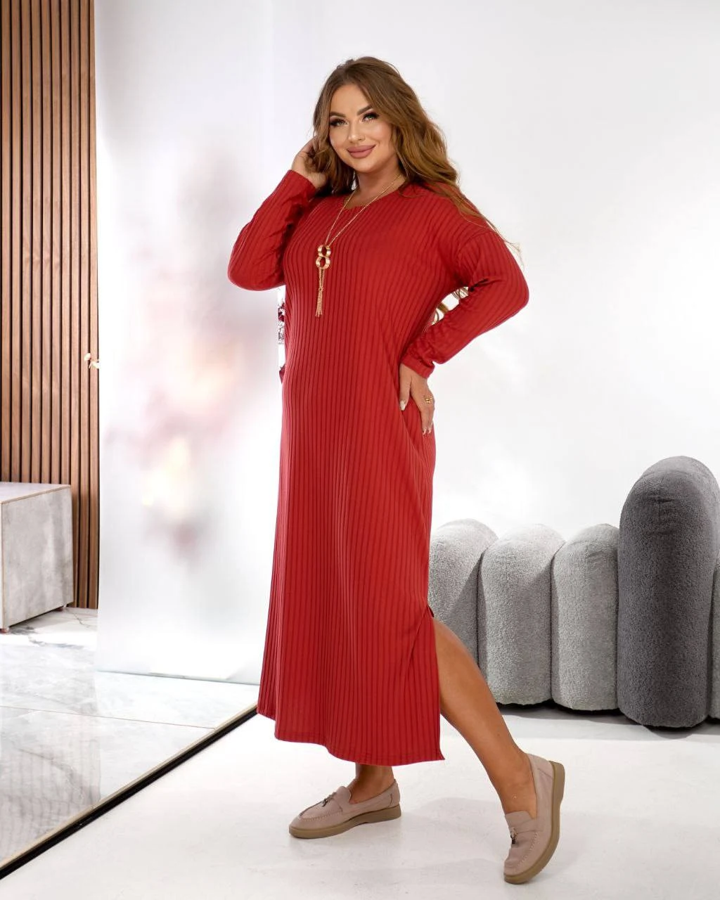 Стильное платье