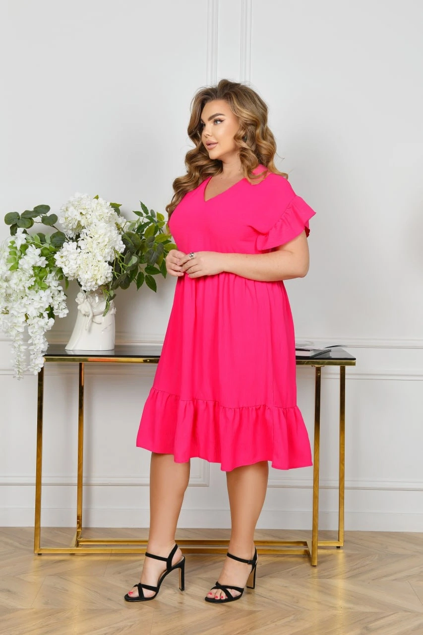 Стильное летнее платье